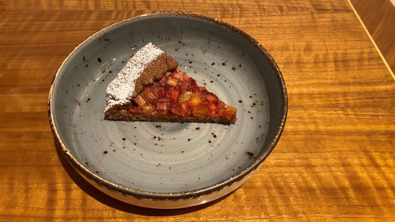 Rhabarber-Erdbeere Galette - Chief of Sugar