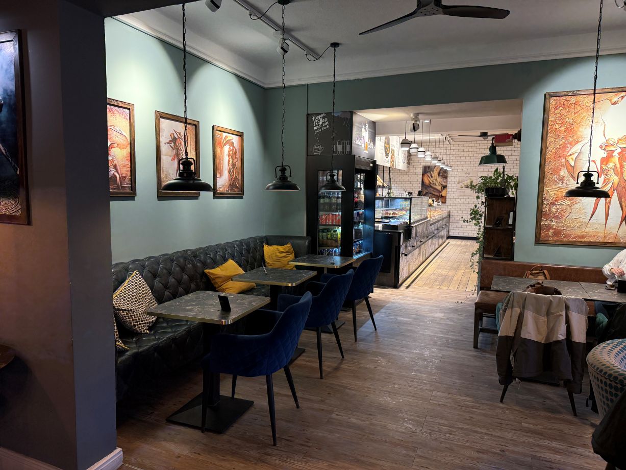 Laya Café - Bäckerei , Pâtisserie , Konditorei HH